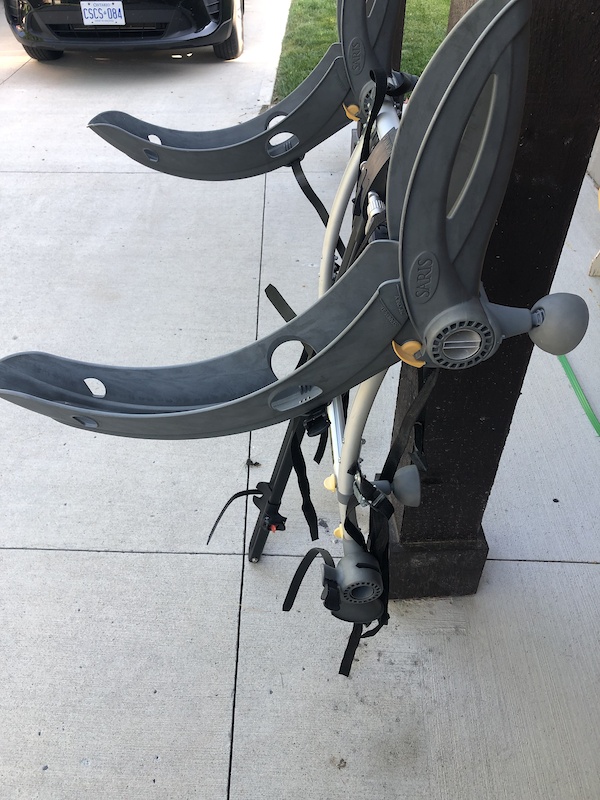 2015 Saris Bike Carrier for Hatchback For Sale
