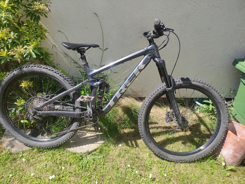 Trek remedy 8 online 2021 xt