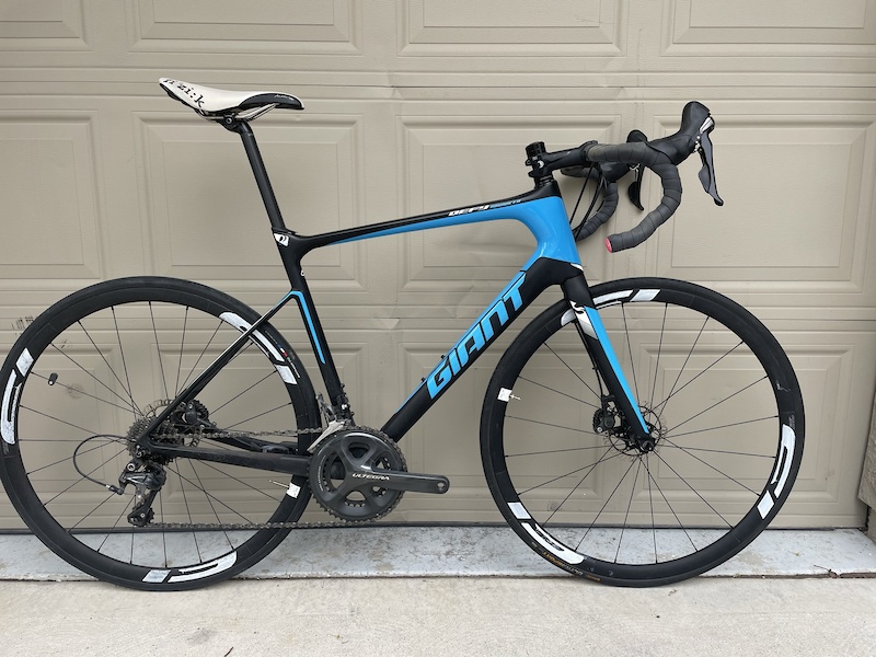 2017 Giant Defy Advanced 58cm For Sale