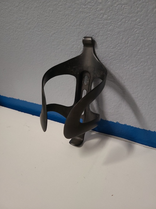 water-bottle-cage-plastic-mountain-or-road-bikes-for-sale