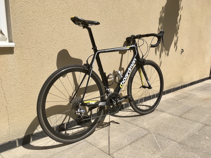 Boardman road team carbon hot sale 2016