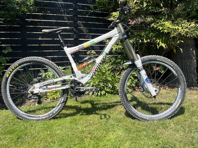 2009 Commencal Supreme DH For Sale