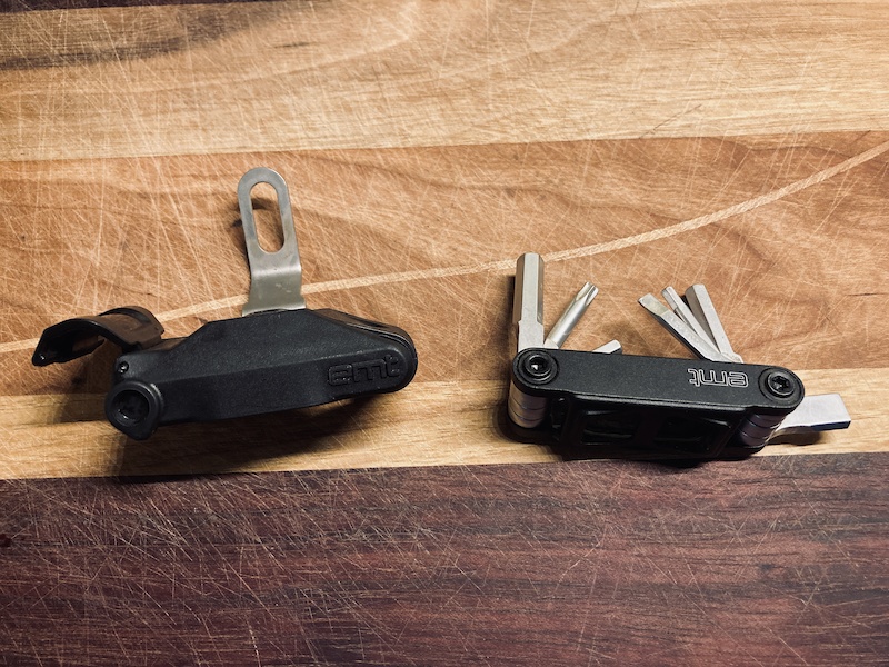 specialized swat emt tool