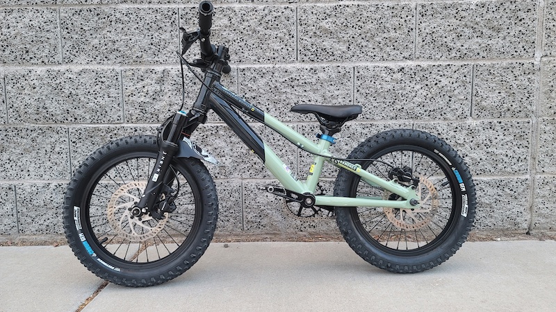 Commencal ramones cheap 16 for sale