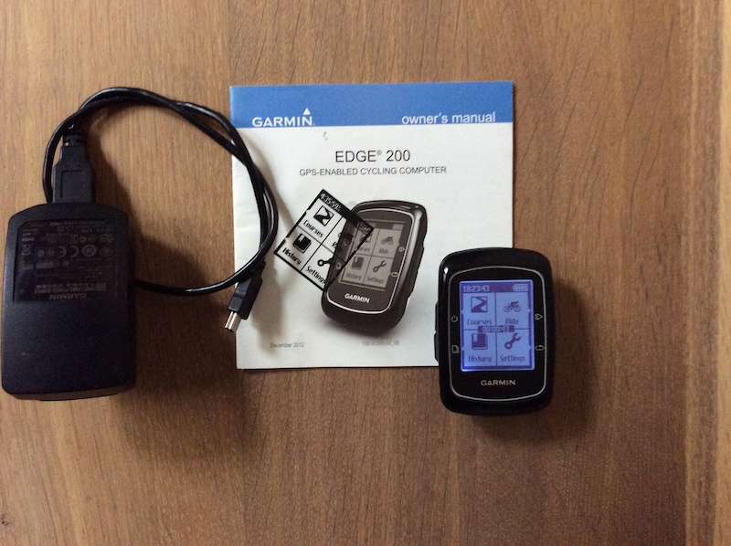  Garmin Edge 200 GPS Enabled Bike Computer : Electronics