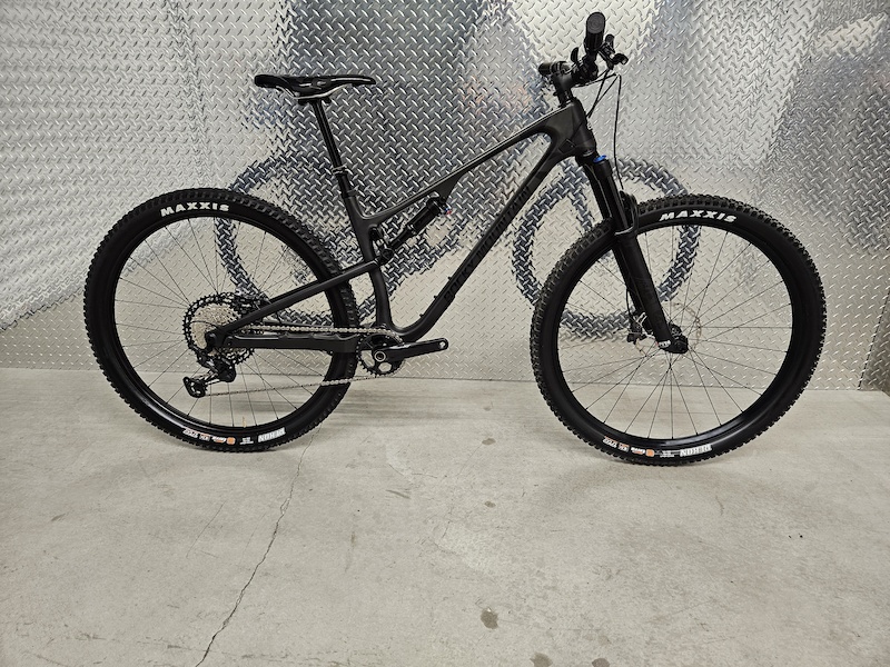 2023 Rocky Mountain Element C70 Medium For Sale