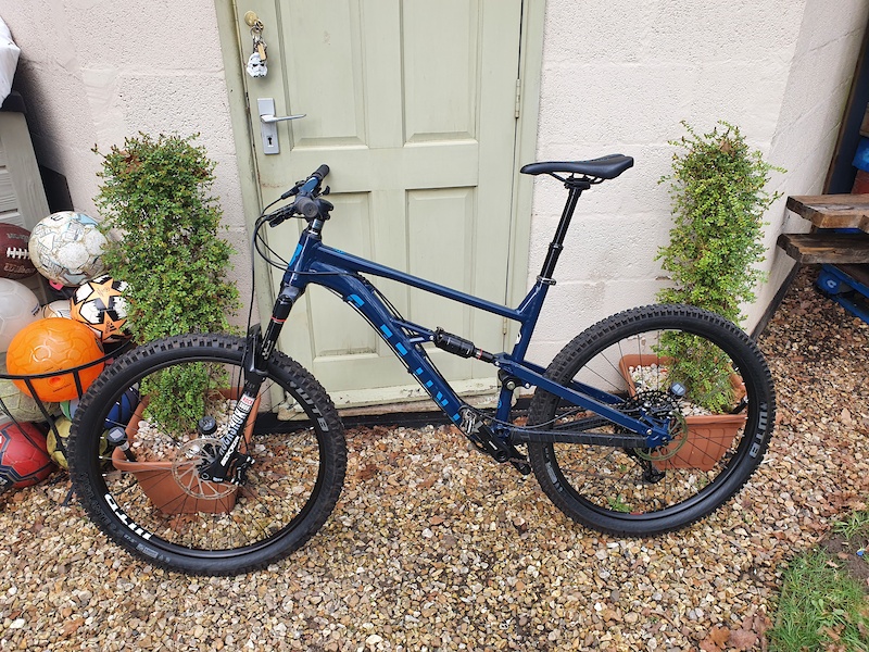 2017 trek fuel ex 9.8 blue book