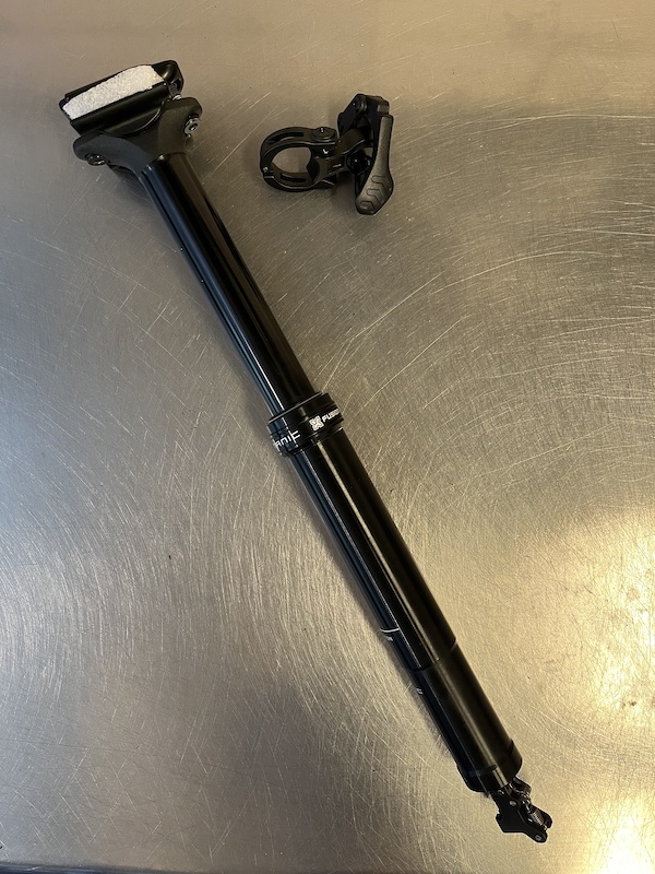 X-Fusion Manic Dropper Seatpost - Internal Routing, 30.9/31.6/34.9mm, 125/150mm Travel W/Remote - View #3