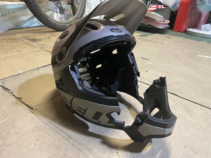 Yikes! Catastrophic failure FF helmet Pinkbike Forum