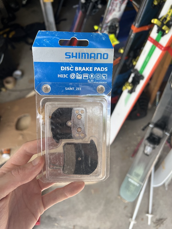 saint zee brake pads