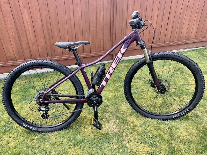 2021 Trek Marlin Mountain Bike Size Small $700 For Sale