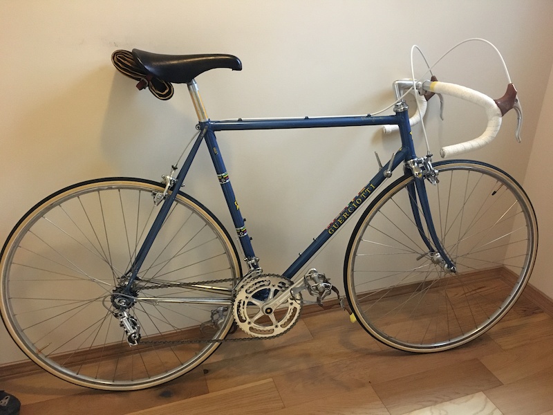 Vintage guerciotti road cheap bike