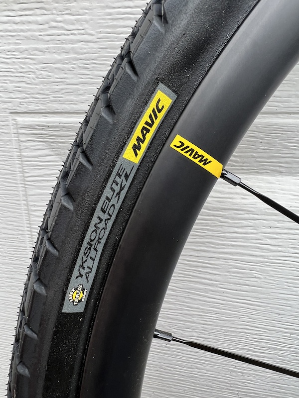 Mavic allroad pro carbon sl online disc