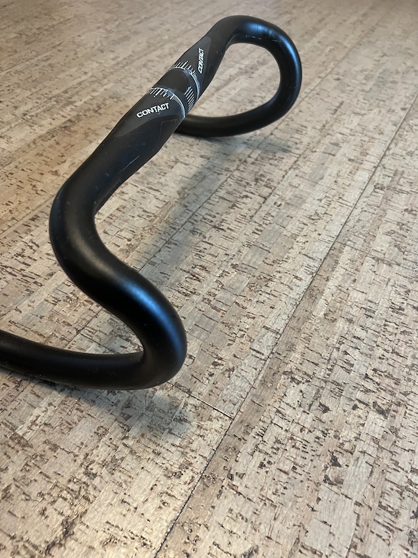 Giant Contact Handlebars - 360mm For Sale