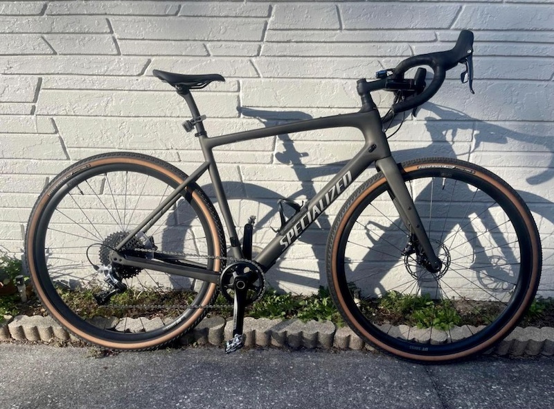 2022 Specialized diverge carbon comp For Sale