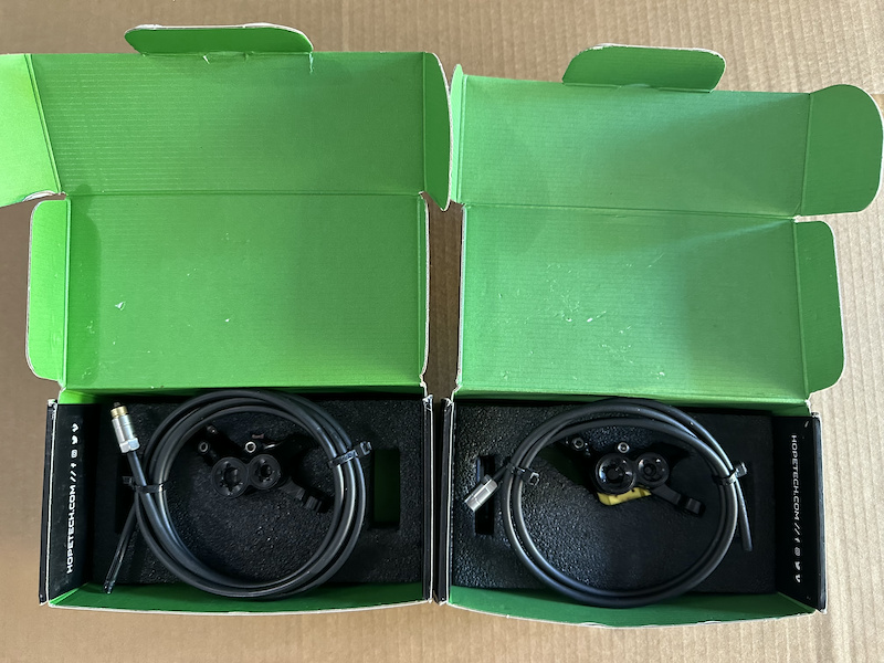 2022 Hope RX4 SRAM post mount calipers For Sale