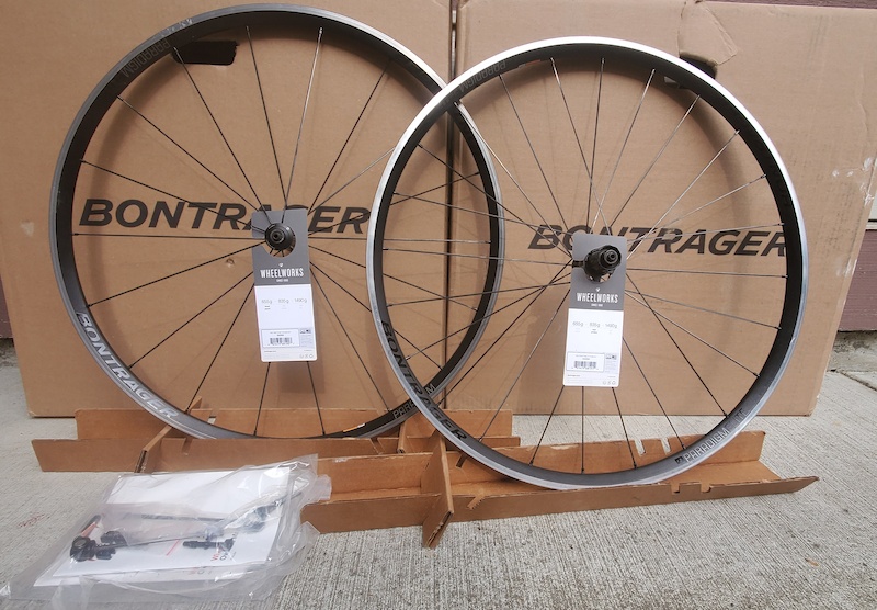 bontrager paradigm elite wheelset