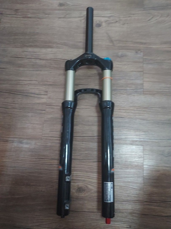2022 RST slope mtb fork straight steerer For Sale