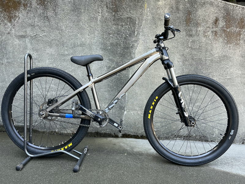 2016 Norco Rampage 6.2 dirt jumper size medium For Sale