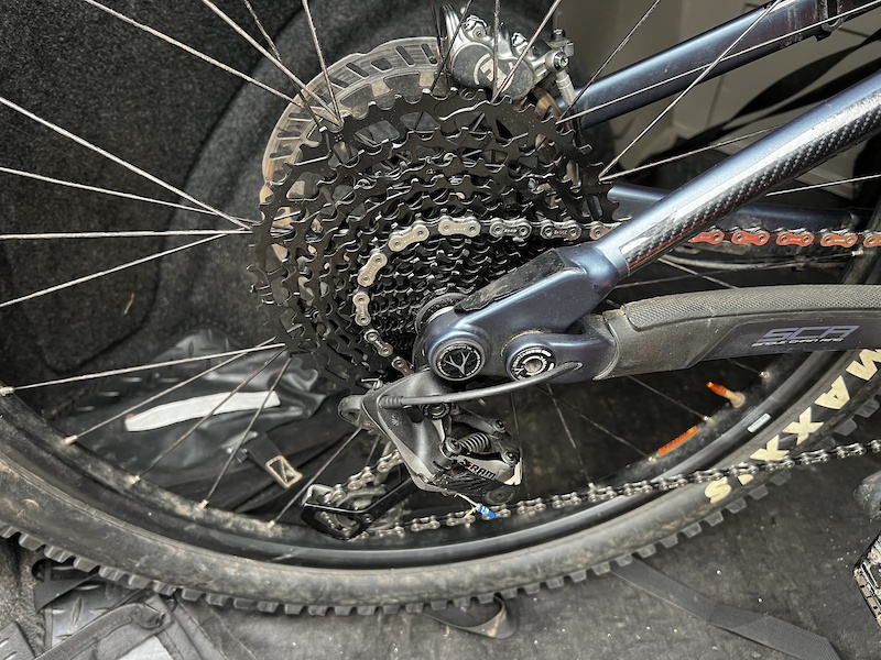 Kit Cuscinetti Perno Per Mountain Bike Whyte E150, E160, E180 – Blueseal MAX Full Complement