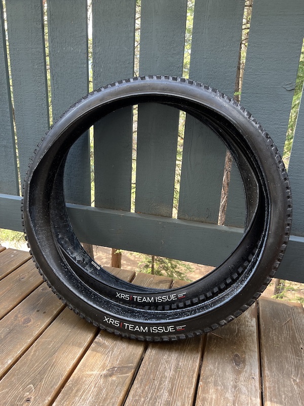 Bontrager xr5 team hot sale issue mtb tire