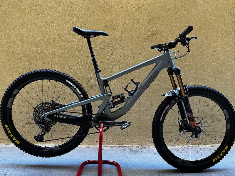 2019 Santa Cruz Bronson Carbon CC Custom Build For Sale