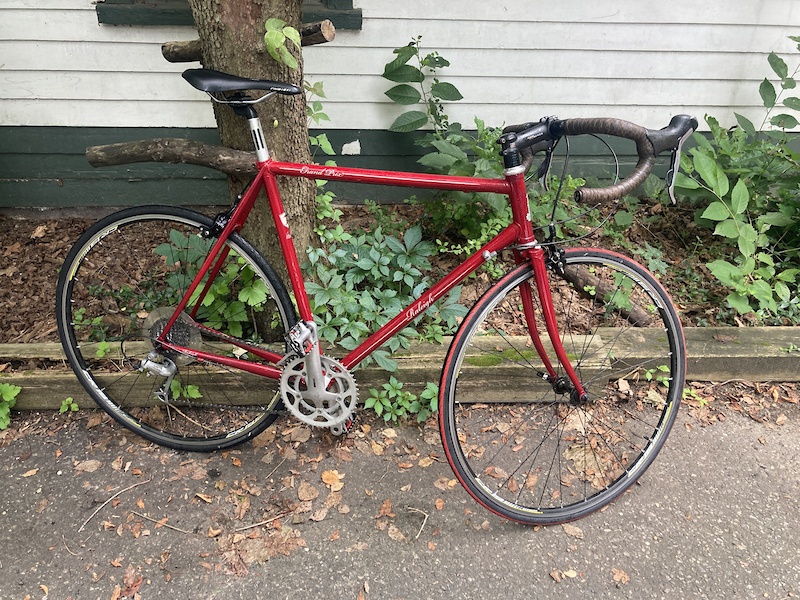 Raleigh grand best sale prix for sale