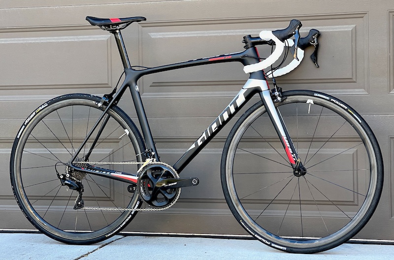 2019 giant outlet tcr advanced 2