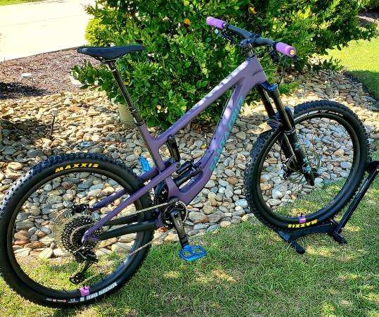 Mountain Bike Santa Cruz Nomad Eggplant Santa Cruz Nomad Eggplant