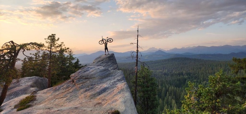 Top of Cheese Rock Teanaway Forest Cle Elum WA