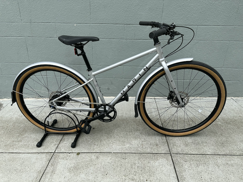 Marin muirwoods rc commuter bike 2021 sale