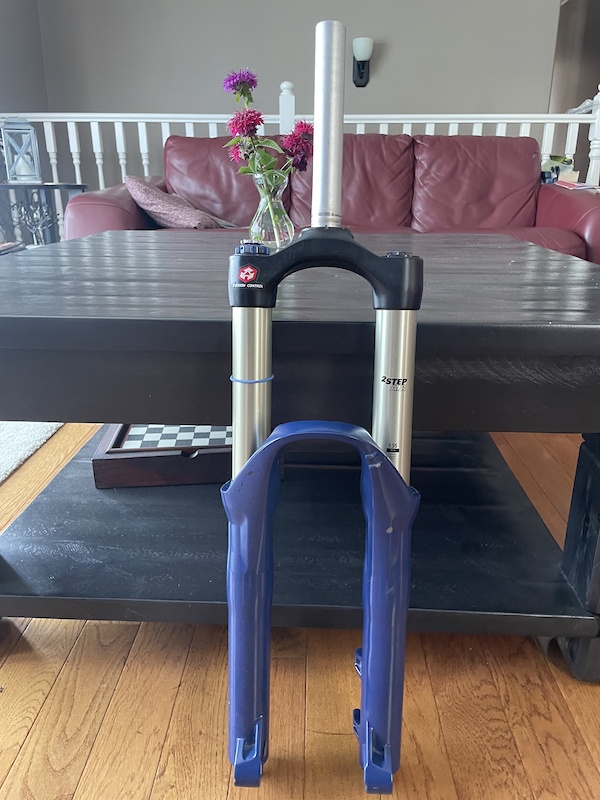 rockshox totem 180mm