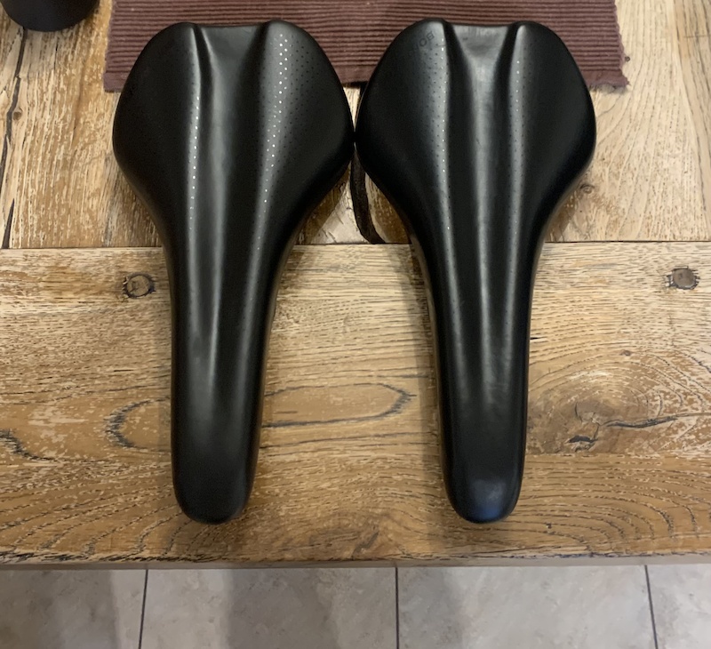 Pair of bontrager saddles For Sale