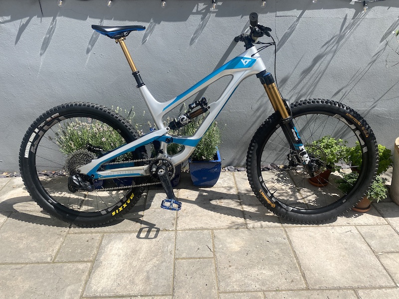 2019 yt best sale capra 27.5