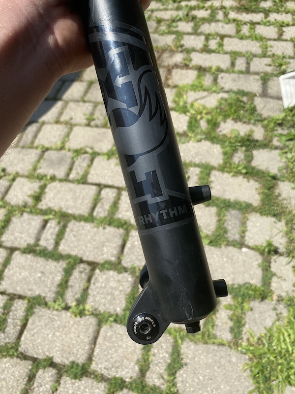 パーツ Fox Rhythm 36, Float EVOL FOX 36 Rhythm GRIP (2023-2024) Fork - Reviews, Comparisons