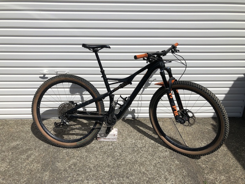 2017 Specialized Camber Medium For Sale