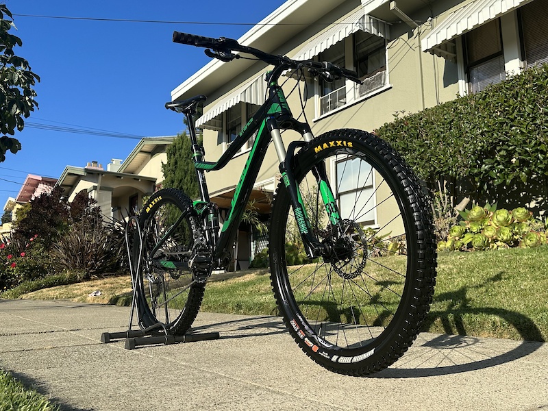 2015 Giant Stance 27.5 Size Large For Sale