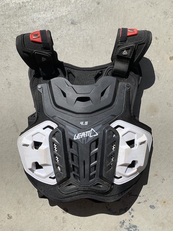 2022 Leatt 4.5 Chest Protector For Sale