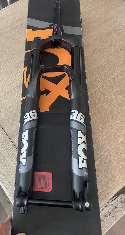 2023 Fox 36 -NEW- GRIP RHYTHM 29 160mm 44 OS For Sale