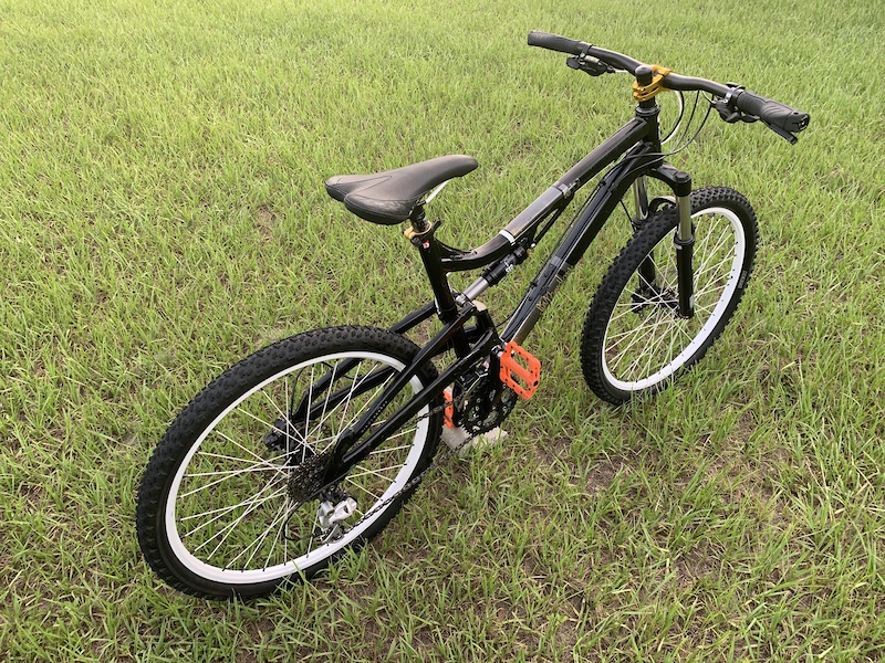 2011 diamondback recoil hot sale