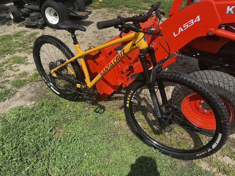 2022 Santa Cruz chameleon hard tail mountain bike For Sale