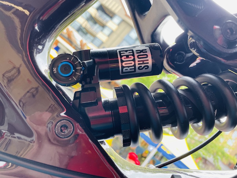 Santa Cruz V10 - Page 651 - Pinkbike Forum