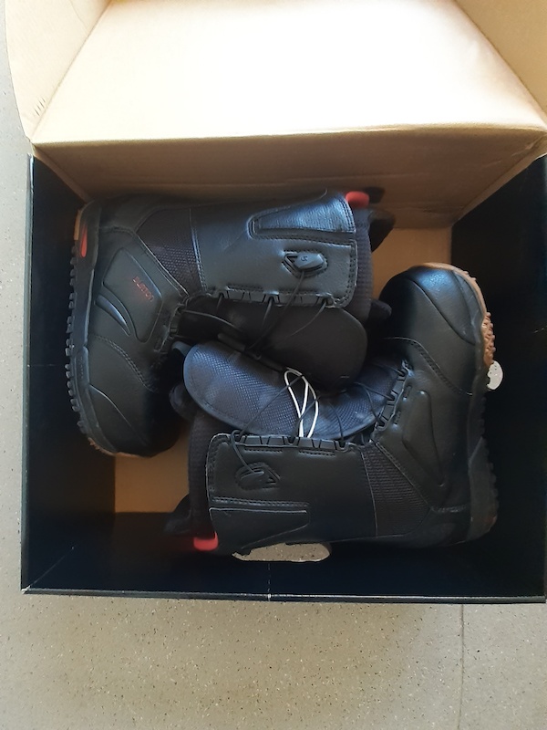 2018 Burton Ruler snowboard boots For Sale