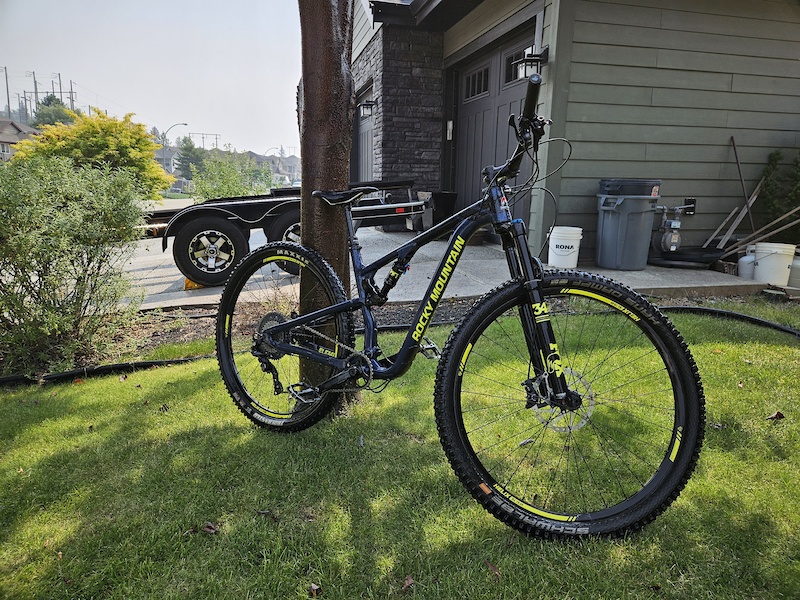 2018 Rocky Mountain Element A50 For Sale