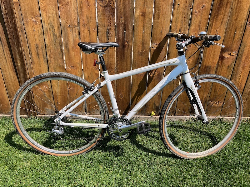 White Trek FX 7.6 Gravel bike For Sale