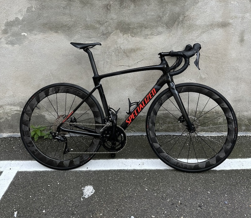 Specialized roubaix sport road best sale bike 2020