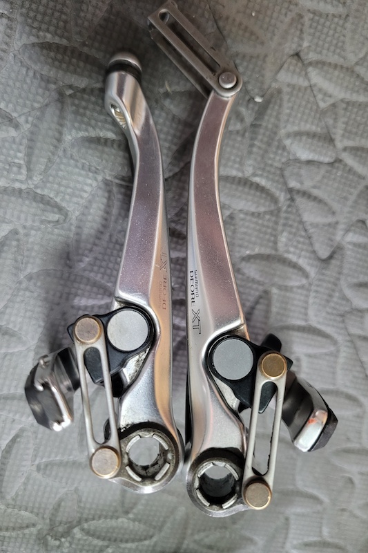 Combo levier de vitesses/frein Shimano Deore XT M739