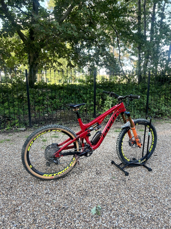 used pivot mach 5.5