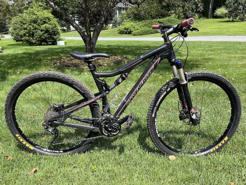 2012 Santa Cruz Tallboy XT Carbon Size Medium For Sale