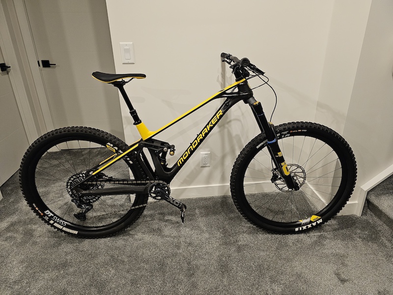 Mondraker foxy discount carbon xr 2021